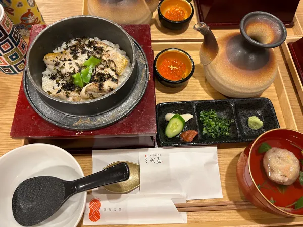 Noukabanzai Tonariya Nodoguro Rice Pot Specialty Restaurant 사진 4