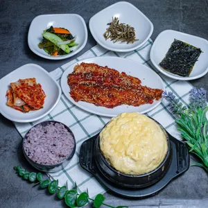 Hyochangdong Tteokgalbi