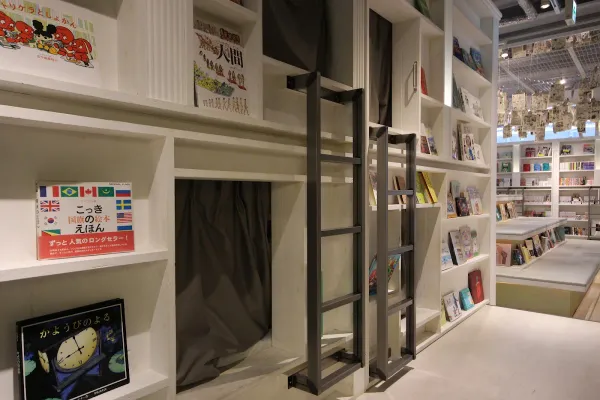 BOOK AND BED TOKYO Shinsaibashi