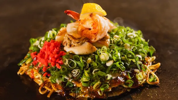 広島風お好み焼き・創作鉄板料理 かめはめは【Hiroshima Style Okonomiyaki & Teppanyaki Kamehameha】 사진 4