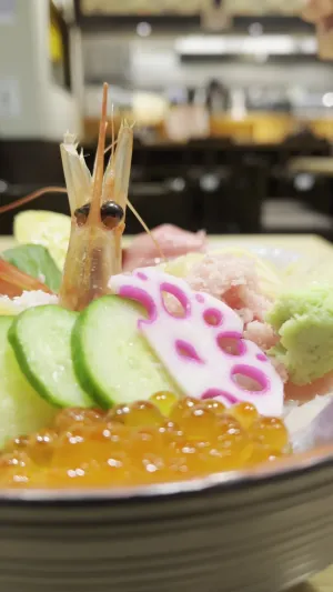 近江町海鮮丼家ひら井 いちば館店