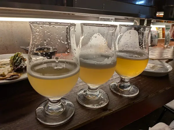 クラフト酒場フジイロック CRAFT BAR ROOM FUJII ROCK 사진 2