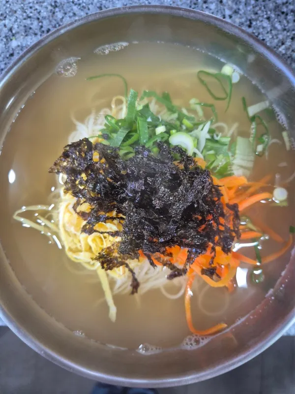 땡초김밥싱싱왕만두 본점 사진 2