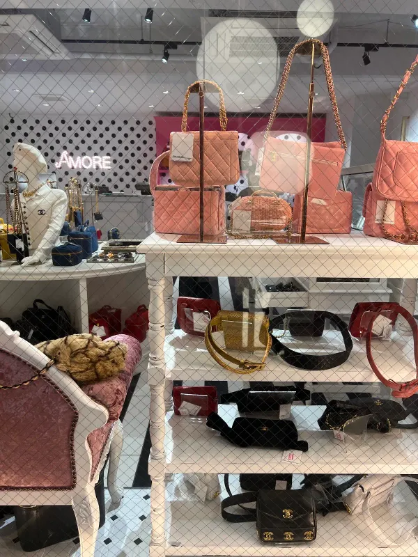 AMORE Vintage AOYAMAの写真5