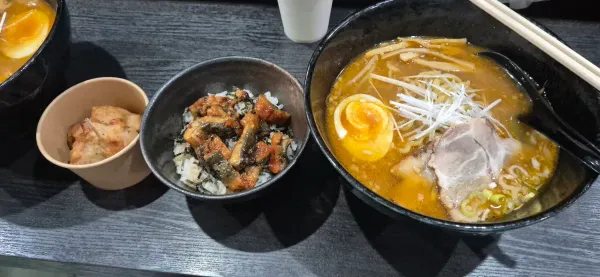 Menya Unga 사진 5