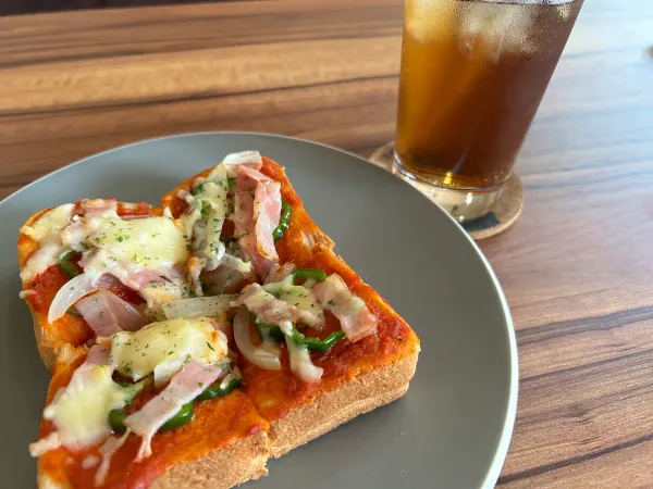 Cafe & Bar Weal'S (ミドリーマンカフェ) 사진 5