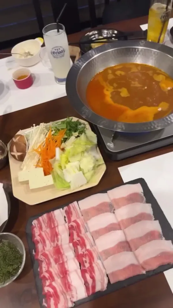 宮古島しゃぶしゃぶ粋 あぐー豚専門店 사진 2