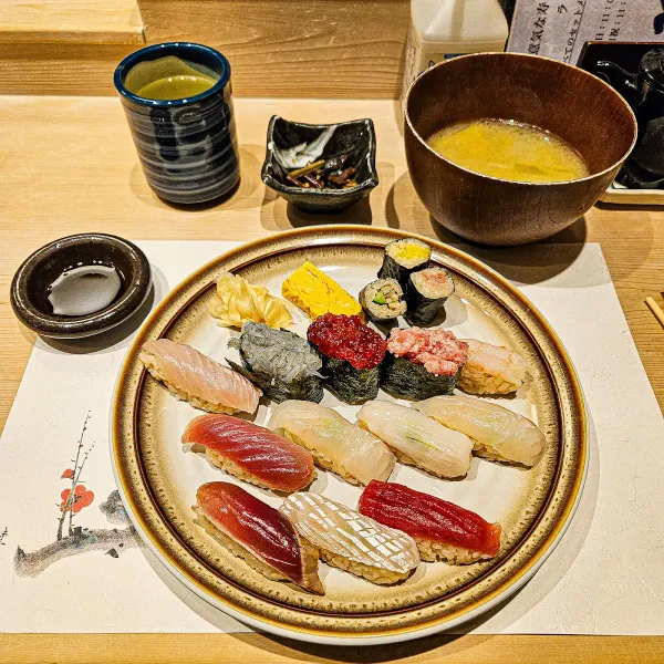 意気な寿し処阿部 五反田店の写真4
