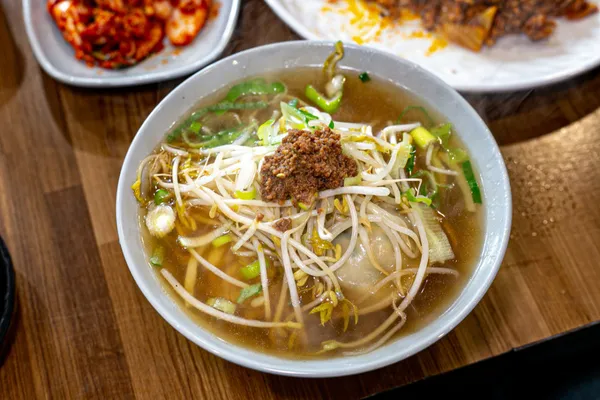 꾸왁칼국수 사진 2
