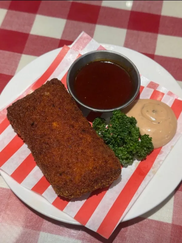 대학로고래 사진 2
