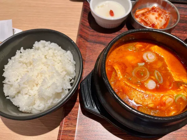 東京純豆腐上野の森さくらテラス店の写真4