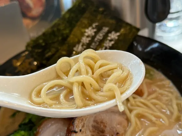 麺創房 無敵家の写真4