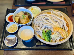 村山満月うどん