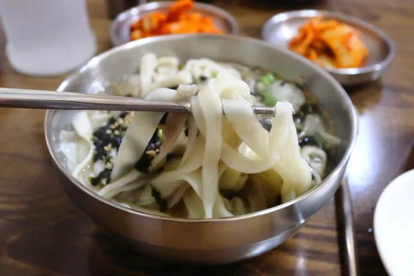 강릉감자옹심 강릉본점