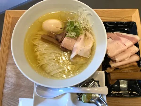 Shinasoba Chiu 사진 3
