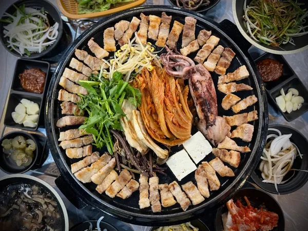 무솥삼겹