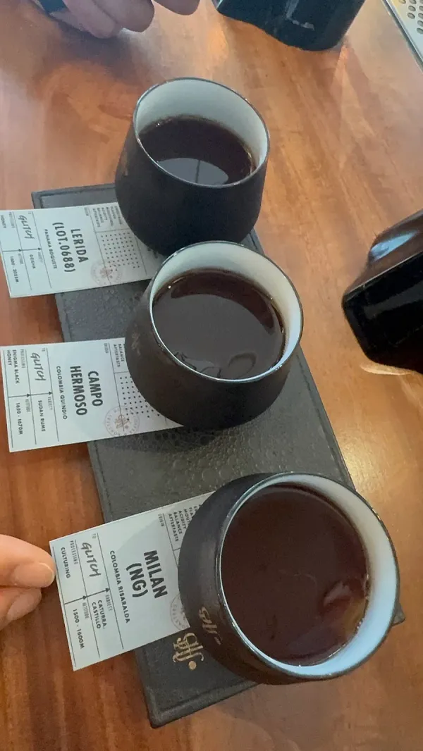글릿치 커피 & 로스터스 사진 5
