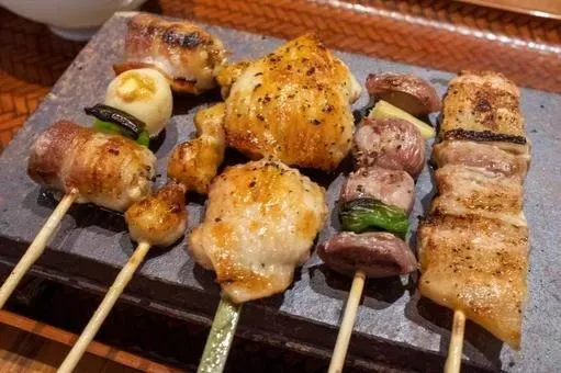 焼とりの八兵衛 上人橋通り店の写真4