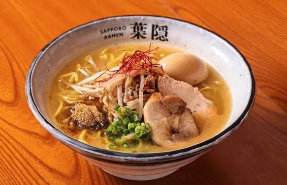 札幌ラーメン 葉隠の写真2