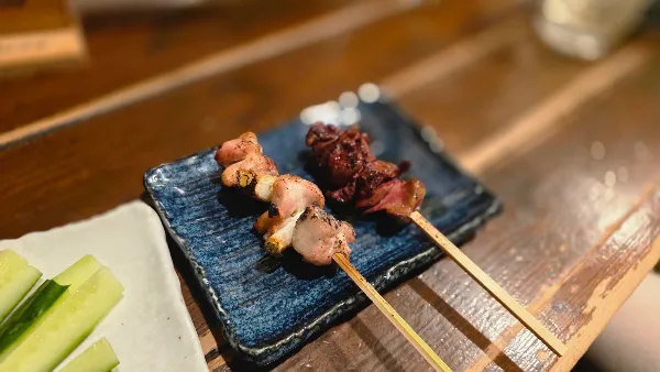焼き鳥三歩 사진 2