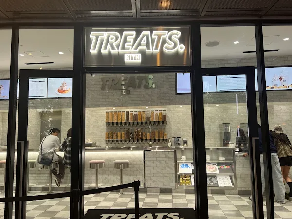 KITH TREATS TOKYO