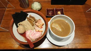 長男、ほそのたかし