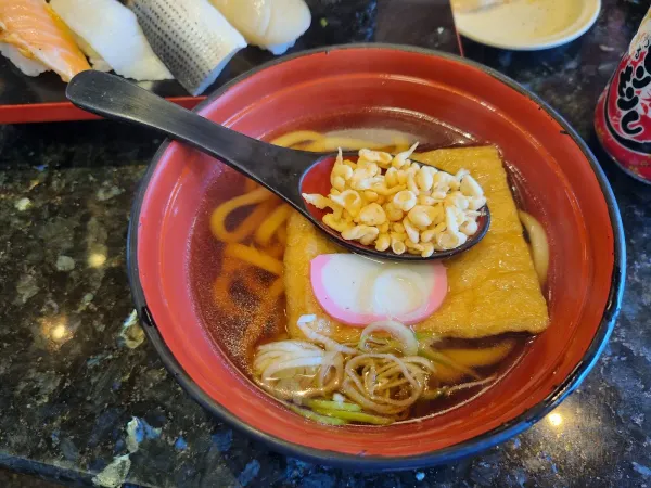 もりもり寿し 泉ヶ丘店の写真4