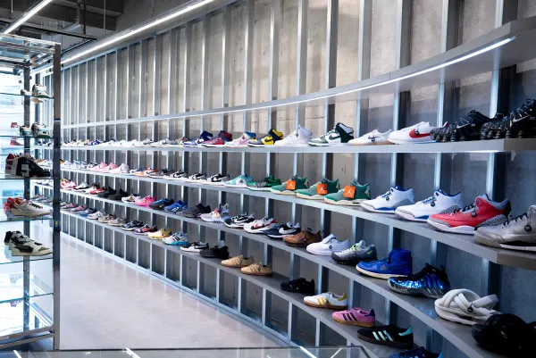 SNKRDUNK HARAJUKU（スニダン原宿店） 사진 3
