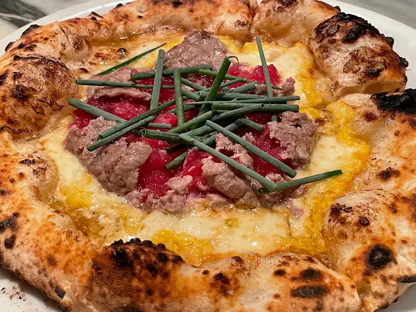 Savoy Tomato & Cheese 사진 3