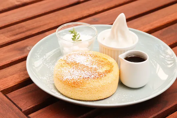CAFFE OTTO MOMOCHI-hama（カフェオットー モモチハマ） 사진 3