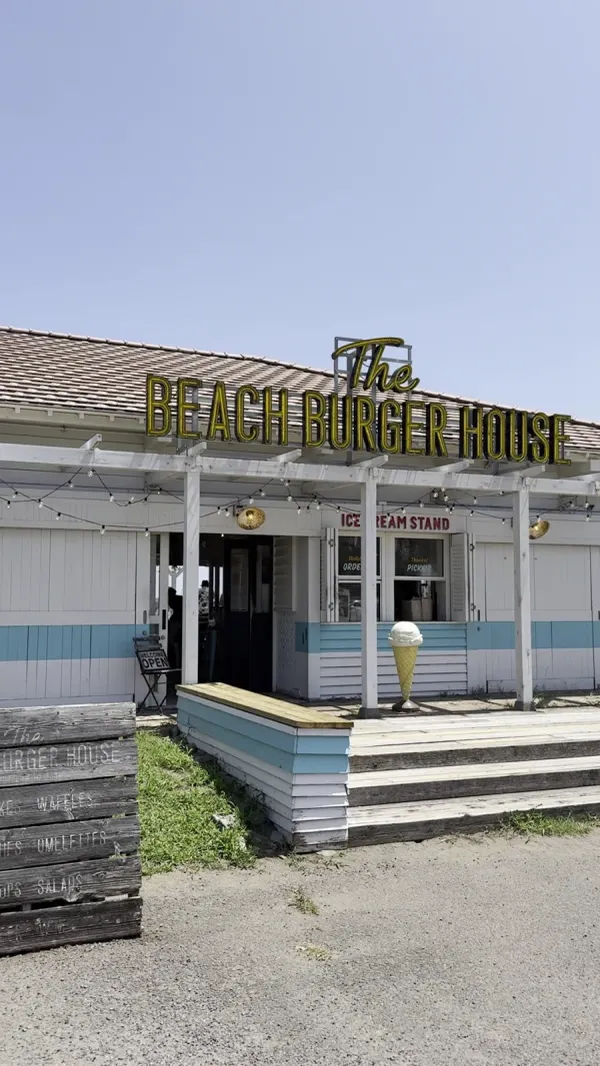 The BEACH BURGER HOUSE 사진 4