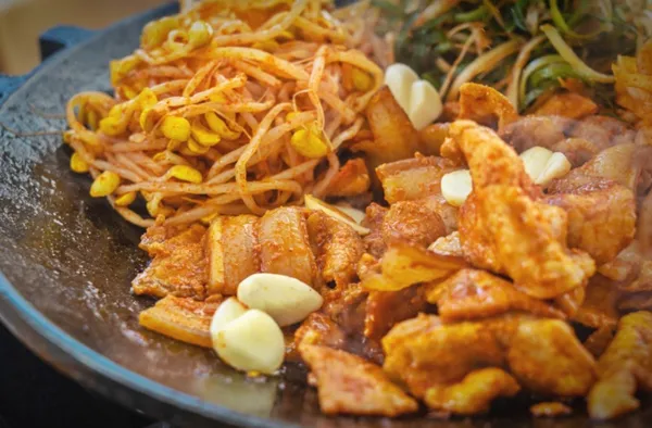 용이식당 사진 2