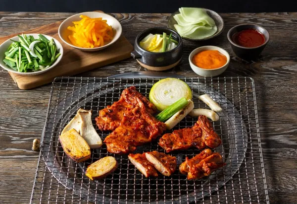 강촌숯불닭갈비 홍제점 사진 2