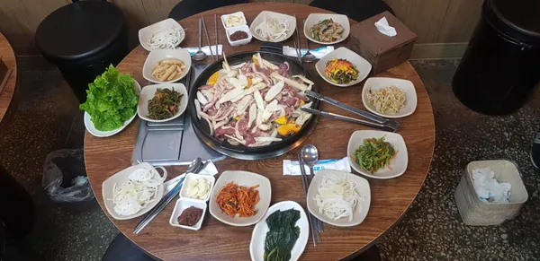 월출산생오리전문점 사진 5