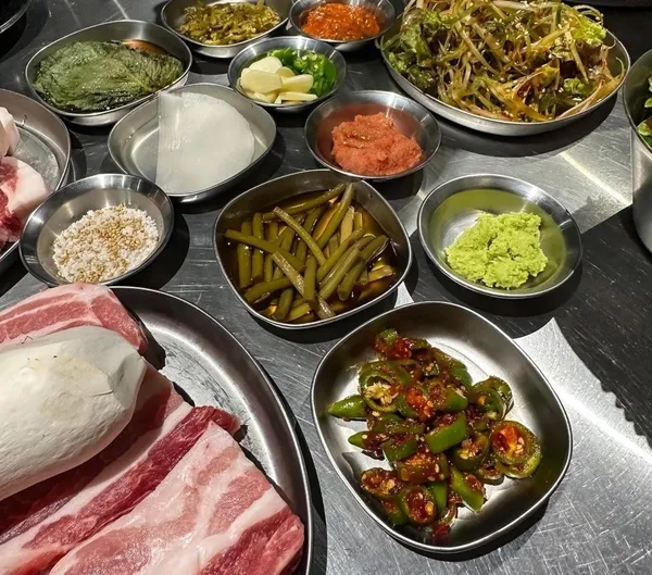 표현식당 서대문본점 사진 4