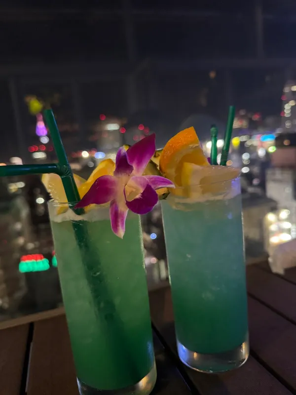 roof top bar & terrace Gの写真2