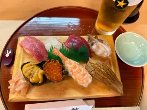 丸萬