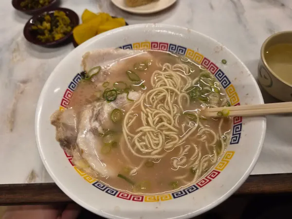 丸星中華そばセンター 本店(丸星ラーメン本店)の写真4