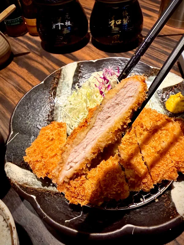 카츠레츠테이 신시가이본점 사진 4