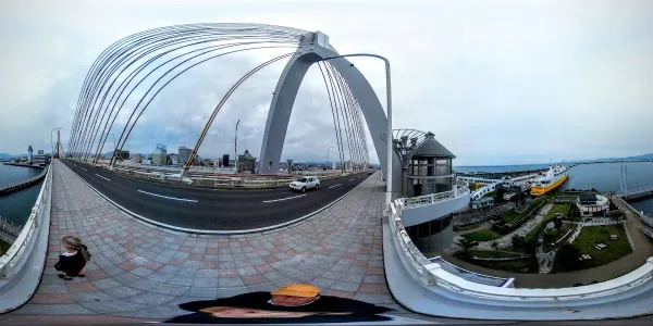 Aomori Bay Bridge, photo 2