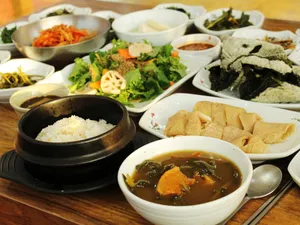 걸구쟁이네
