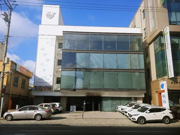 고래책방