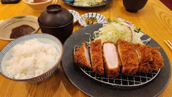 博多とんかつ処 かつ心の写真4
