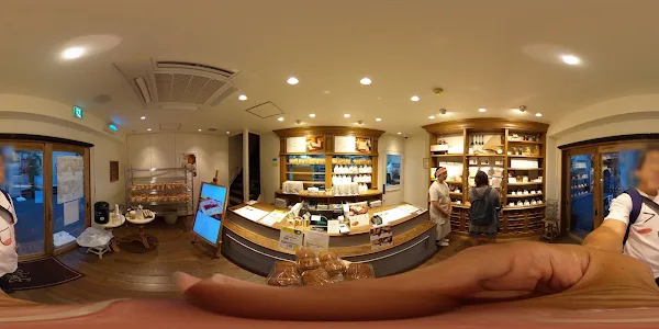 사키모토 베이커리 카페