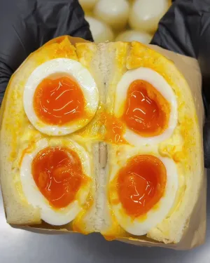 嵜本ベーカリーカフェ 大阪初號本店