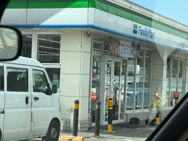 ファミリーマート 海洋博公園前店の写真4