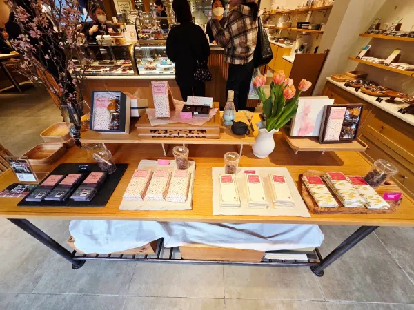Green Bean to Bar Chocolate | Nakameguro 사진 5