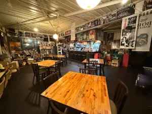 cafe&bar Wall