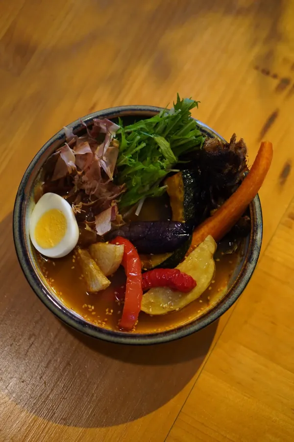 極上だしスープカレー おだし食堂 札幌大通狸小路 本店の写真5