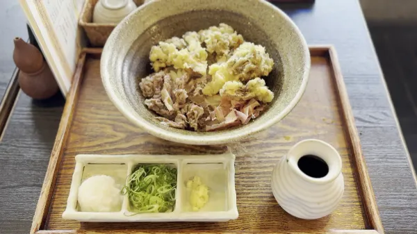 오도루 우동 踊るうどん 滝井本店 사진 2